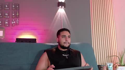 marcus_aress online show from May 16, 11:42 am