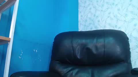 marcus_jeron online show from May 14, 9:24 pm