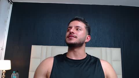 marcus_lafourt online show from February 12, 4:23 am