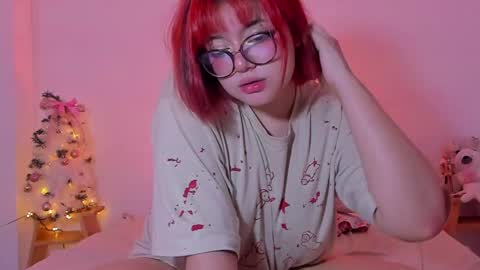 danna online show from December 24, 10:33 am