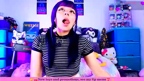 Marceline online show from April 18, 1:57 pm