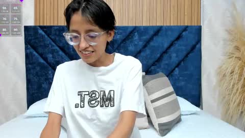 Aitana online show from March 1, 1:32 am