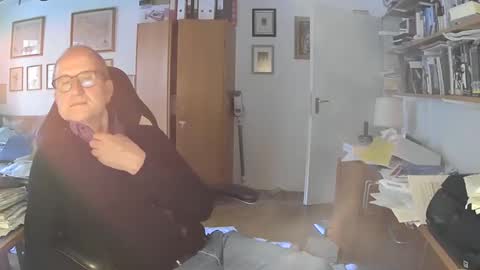 marginalie online show from December 15, 2:59 pm