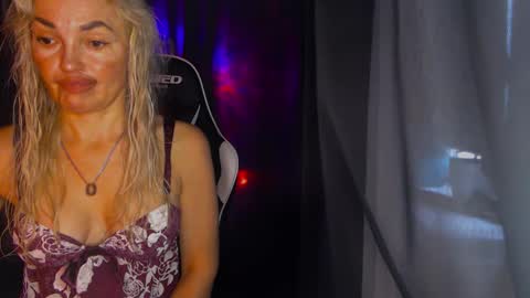 Margoo online show from November 13, 5:43 am