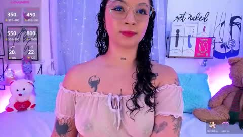 Mari Sweett  online show from February 17, 8:08 pm