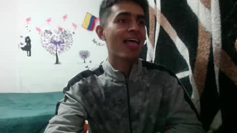 Mara and ngel online show from December 12, 2:15 am