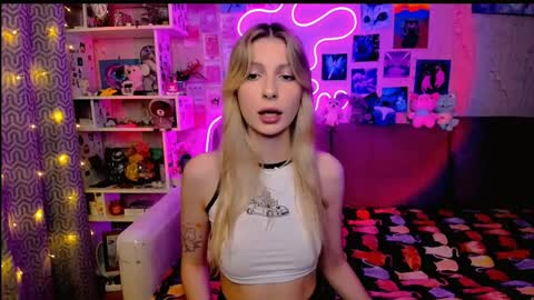 Maria online show from January 31, 2:07 pm