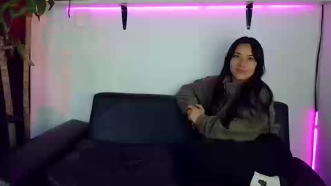 Snapshot of mariaa_paulaa chatting on September 9, 1:22 pm Maria Paula online show from September 9, 1:22 pm