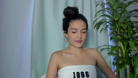 Marian online show from December 11, 5:47 pm