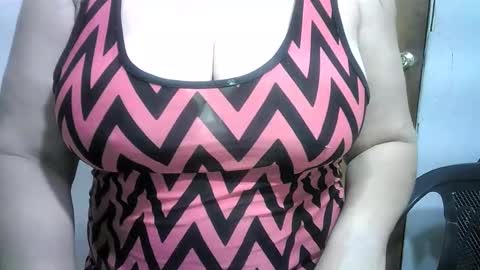 mariana995649 online show from March 15, 11:30 pm