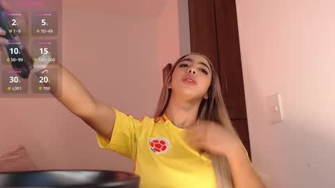 Mariana online show from September 9, 7:25 pm