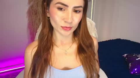 Mariana Gomez online show from March 9, 1:49 pm