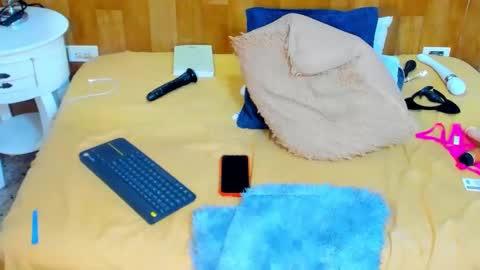 Mariana Angel online show from March 7, 1:09 am