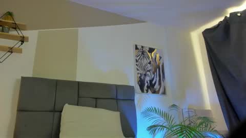 Mariana online show from January 7, 7:06 pm