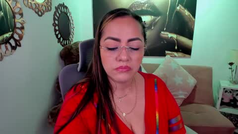 Mariana Lopez online show from March 31, 1:50 am