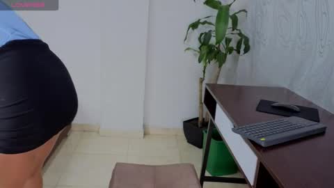 Mariana  online show from June 4, 2:06 am