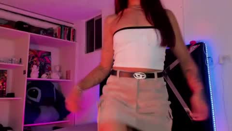 mariana williams online show from June 11, 12:54 am