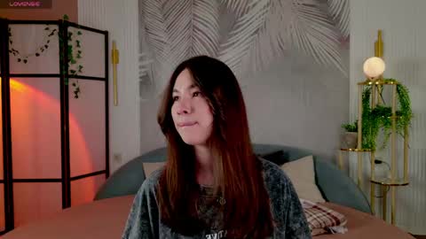 Marie LEAVE YOUR  WITH ME online show from June 2, 5:09 am