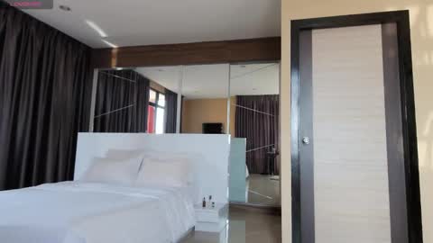 Marie online show from March 16, 2:26 am