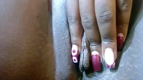 mariebae4 online show from November 23, 11:58 pm