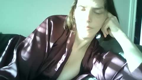 Mariejojo online show from January 10, 3:50 pm