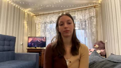 Marie online show from November 8, 12:41 pm