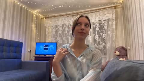 Marie online show from November 12, 2:19 pm