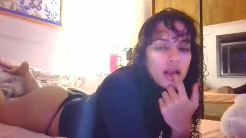 mariguimajf online show from March 1, 12:26 am