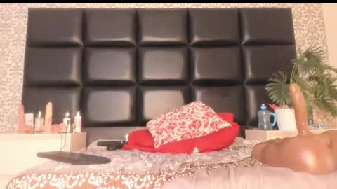 mariana online show from January 9, 5:40 pm