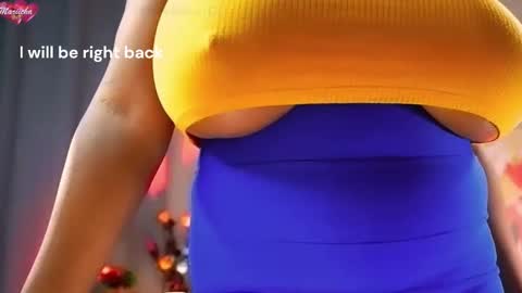 Snapshot of mariicha chatting on March 8, 6:21 am Nikita - Scroll down and read my bio please. New Pictures in Bio online show from March 8, 6:21 am