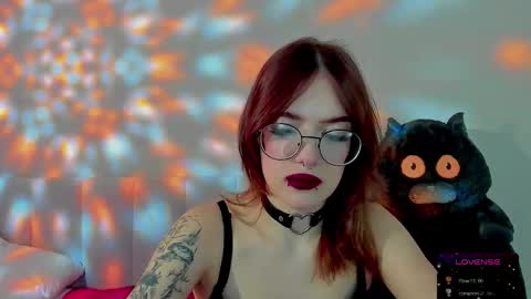 marika_degas1 online show from March 14, 12:42 pm