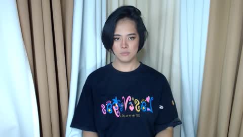 marikosue online show from November 17, 2:19 pm