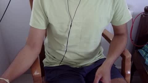 The SHY UncutBoy online show from February 3, 6:33 am