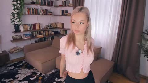 Sandra online show from April 21, 8:54 am