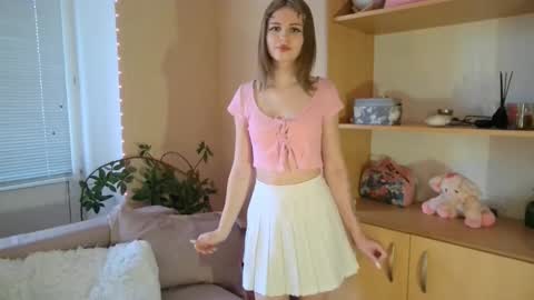 Alice  online show from November 9, 7:12 am