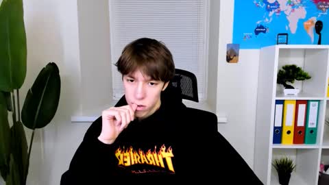 Mark online show from February 27, 2:42 pm