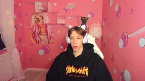 Snapshot of mark_branston chatting on October 1, 9:13 pm Mark online show from October 1, 9:13 pm