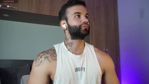 Mark online show from October 9, 7:30 pm