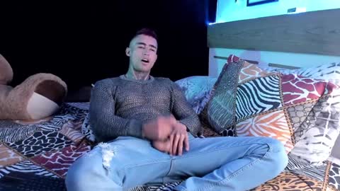 Snapshot of mark_kamper chatting on December 14, 11:56 pm  mark kamper  online show from December 14, 11:56 pm