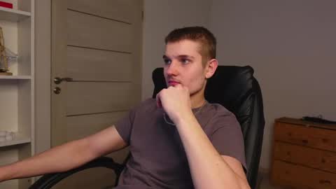 MARK KARSON online show from February 19, 6:07 pm