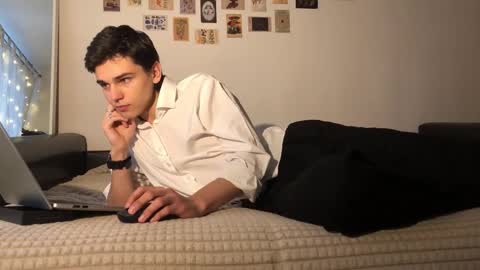 Snapshot of mark_romal chatting on October 21, 9:47 am Mark online show from October 21, 9:47 am