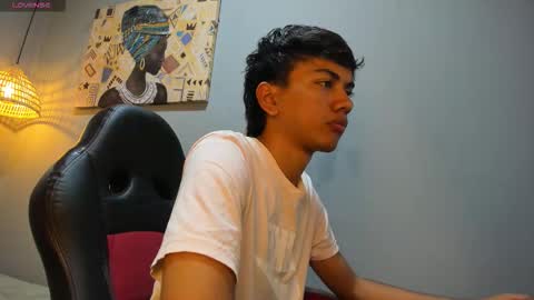 markbowie online show from November 25, 11:53 am