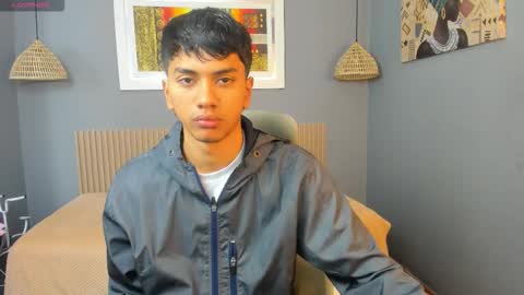 markbowie online show from September 10, 11:33 am