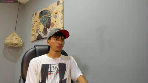 markbowie online show from March 30, 2:39 pm