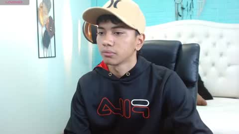 markbowie online show from September 28, 11:52 am