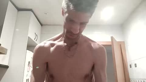 markinhobro online show from April 9, 6:46 pm