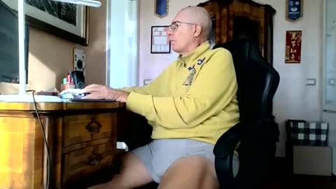 markmarkmark00 online show from November 28, 12:12 pm