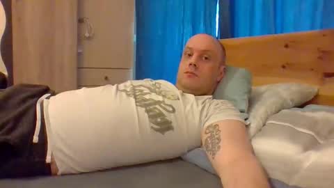 markus_7 online show from April 18, 4:31 pm