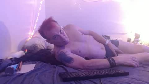 markymark101825061 online show from January 19, 2:25 am