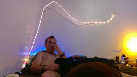 markymark101825061 online show from February 8, 5:29 am